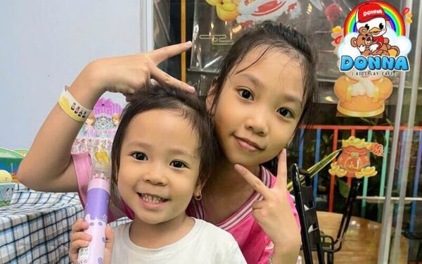 Bốc thăm trúng thưởng tháng 4 lần 2: Nhận quà bao la (Nguồn: DONNA)