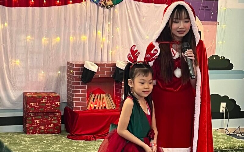 Thế giới đồ chơi Giáng sinh kỳ diệu tại DONNA