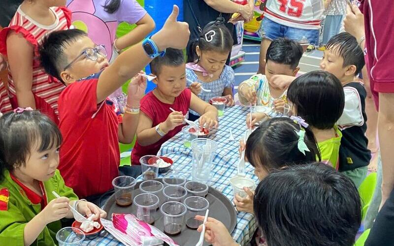 Khoảnh khắc workshop Marshmallow: Ngọt ngào, dễ thương (Nguồn: DONNA)