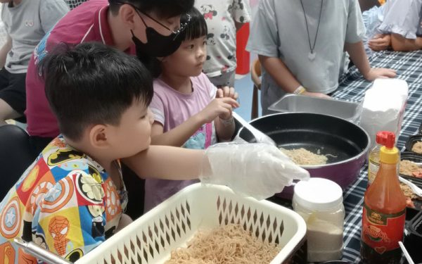 Workshop Mì xào nhà DONNA (Nguồn: DONNA)