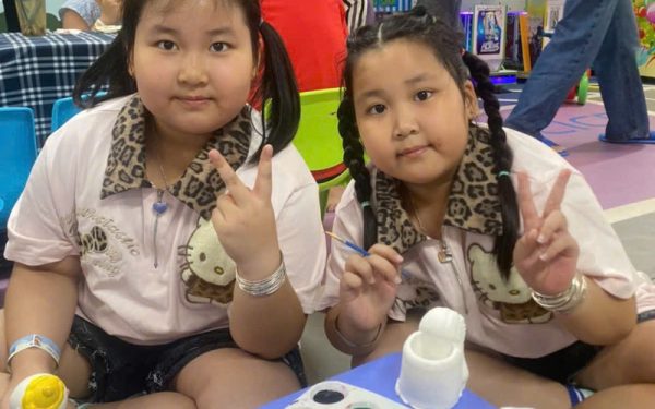 Workshop tô tượng: Chuyến phiêu lưu đầy sắc màu (Nguồn: DONNA)